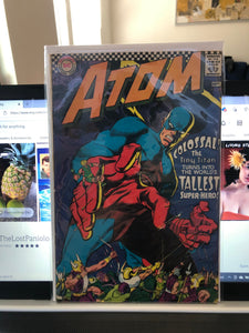 Vintage Comics DC Comics Atom Number 32 September 1967 Bagged And Boarded Fantastic Condition and Cover Art! A Real Stunner