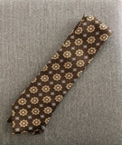 Vintage Clothing 70s Vintage Fat Poly 100% Dacron Polyester 3.75” Coco Brown & Gold Snowflake Diamond Pattern Necktie