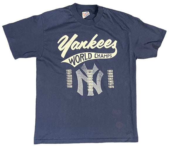 Vintage Clothing & Accessories - 90s Single Stitch New York Yankees Baseball World Champs T Shirt - Size Large Made in USA