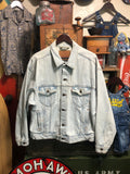 Vintage Clothing/Accessories - 70s to 80s Levi’s Size L to XL Truckers Jacket Made In USA